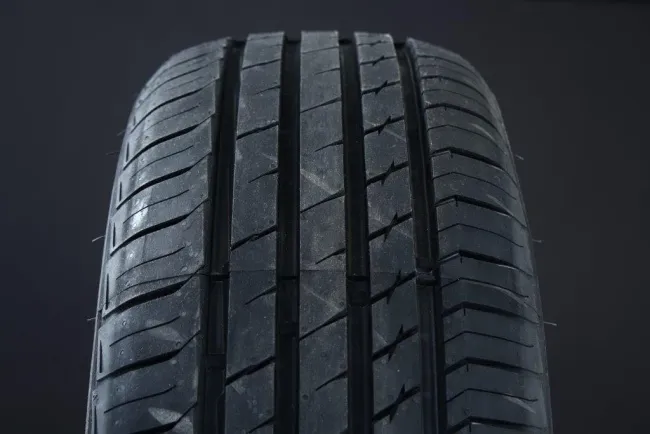 Bild 1 för 185/55R14 SAILUN ATREZZO ELITE
