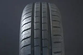 Produktfoto för 215/65R15 LINGLONG GREENMAX COMFORT MASTER