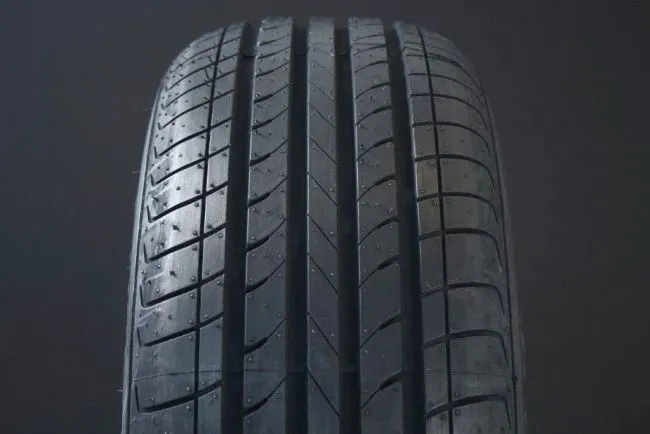 Bild 1 för 225/65R17 LINGLONG GREENMAX HP010