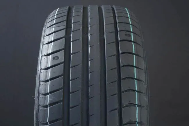Bild 1 för 275/35R20 TRIANGLE EFFEXSPORT TH202
