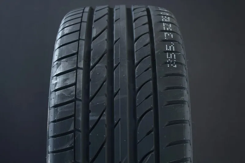 Bild 2 för 275/55R20 SAILUN ATREZZO ZSR