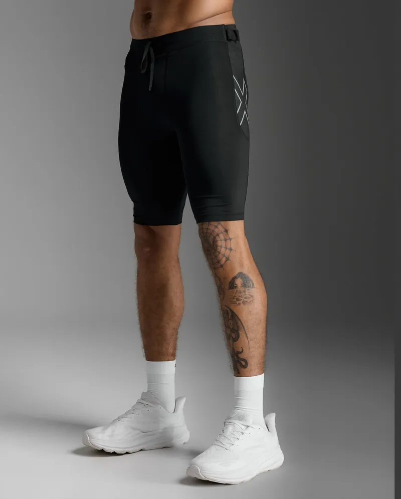 Bild 1 för 2XU Aero Mesh Compression Shorts Black/Silver Reflective