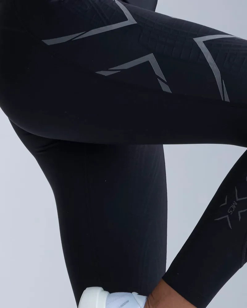 Bild 11 för 2XU Lgt Speed Mid-Rise Comp Tight Women Black/ Black Reflective