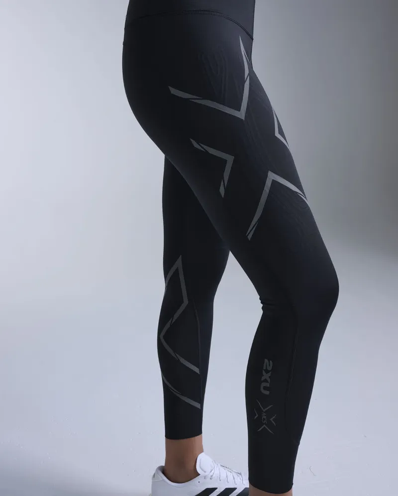 Bild 4 för 2XU Lgt Speed Mid-Rise Comp Tight Women Black/ Black Reflective