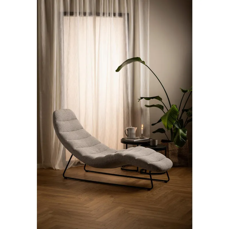 Bild 3 för ACT NORDIC Chaplin sch&auml;slong - beige tyg och svart st&aring;l (63x156)