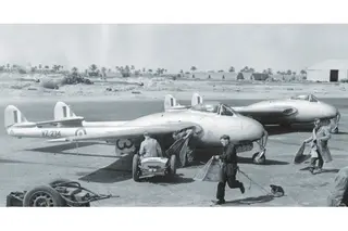 Produktfoto för AIRFIX De Havilland Vampire FB.5/FB.9