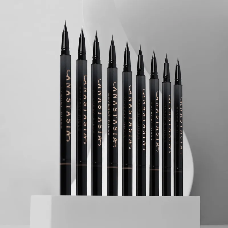 Bild 5 för Anastasia Beverly Hills Microstroke Brow Pen Soft Brown 0,5ml