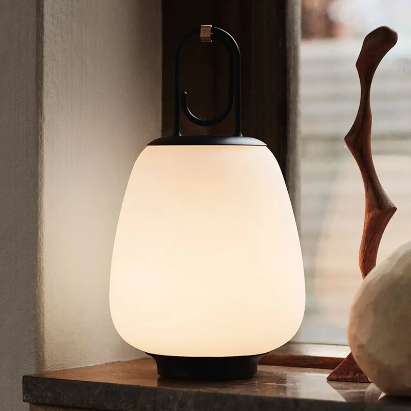Bild 1 för &Tradition - Lucca SC51 Outdoor Portable Opal Glass/Black &Tradition