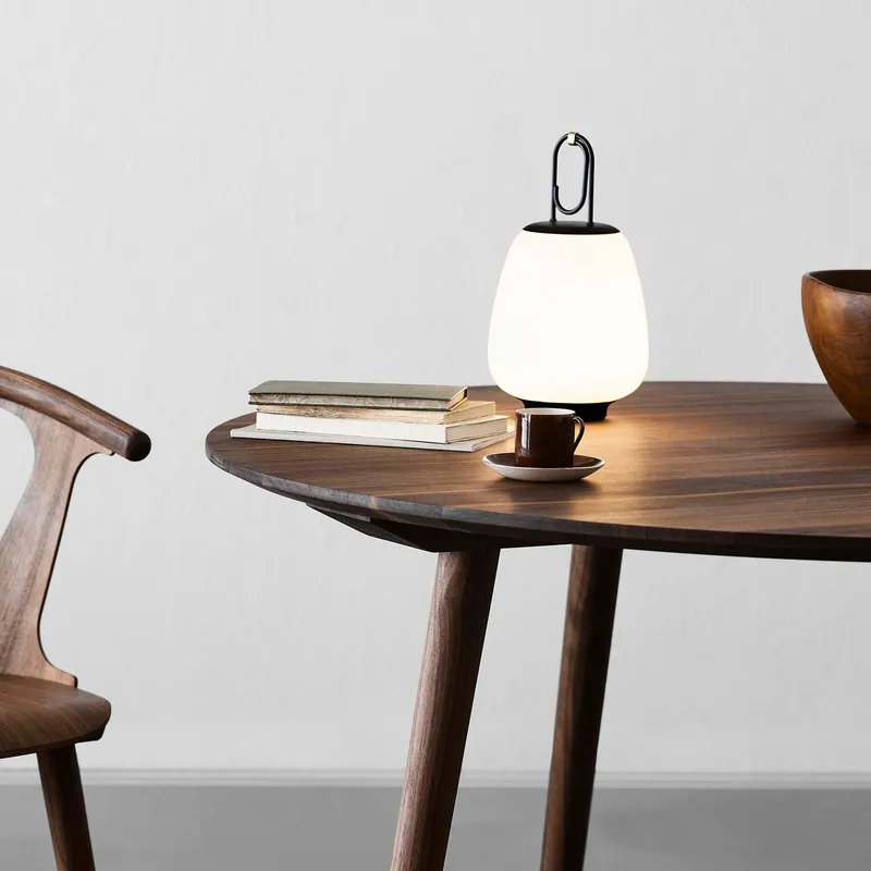 Bild 2 för &Tradition - Lucca SC51 Outdoor Portable Opal Glass/Black &Tradition