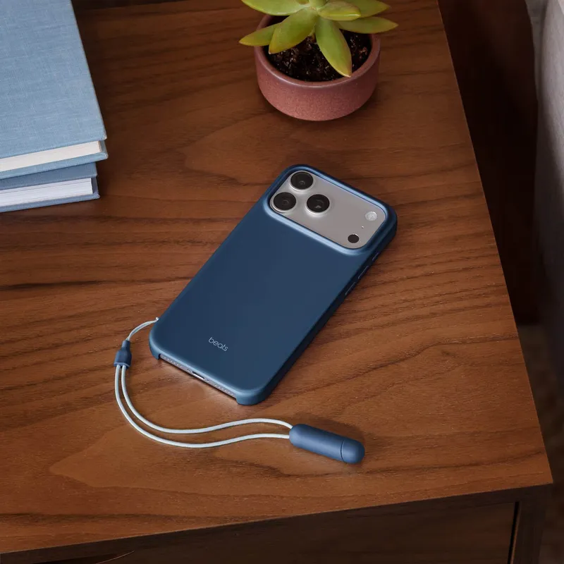 Bild 2 för Apple iPhone 17 Pro Max Beats Kickstand skal MagSafe (blå berggrund)