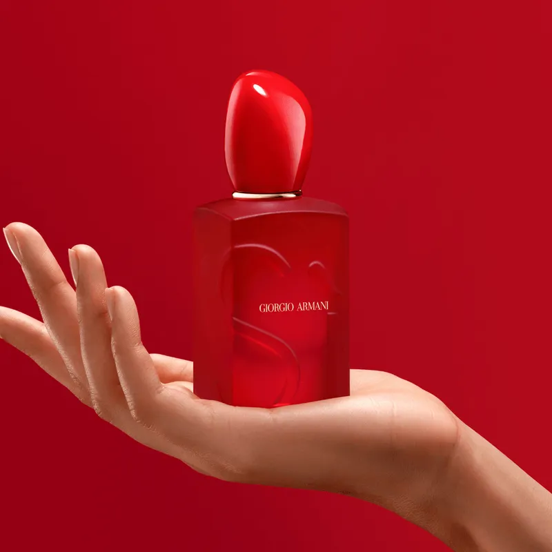Bild 5 för Armani Sì Passione Red Bloom Eau De Parfum 100ml