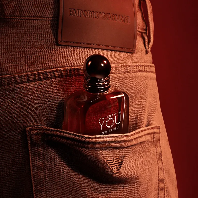 Bild 5 för Armani Stronger With You Powerfully Eau de Parfum 100 ml