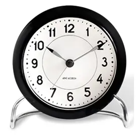 Produktfoto för Arne Jacobsen - Station Table Watch - Klockan - Black - Ø11 x 12 x 6,7 cm