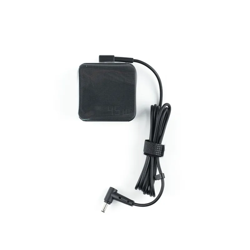 Alternativ bild 0 för Asus AC Adapter 45W 19V 3P 4PHI