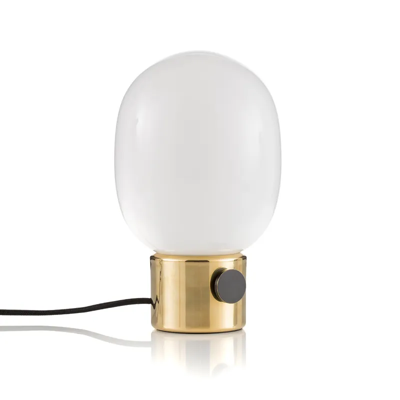 Bild 3 för Audo Copenhagen - JWDA Metallic Bordslampa Spegel Polerad Mässing Audo Copenhagen