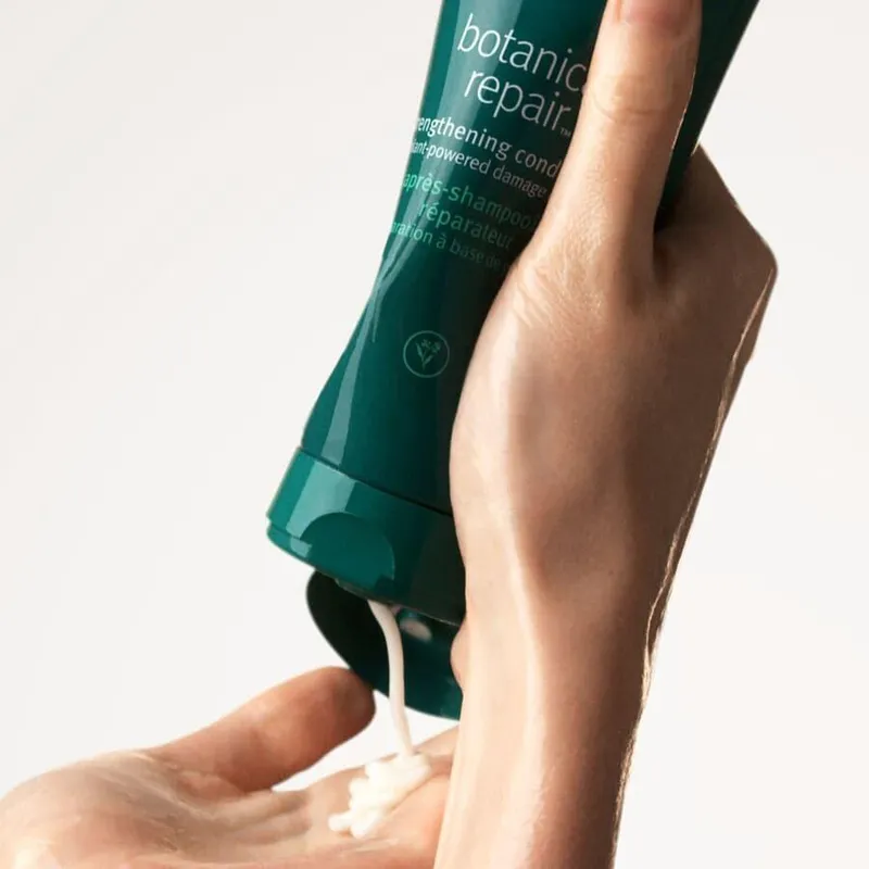 Bild 6 för Aveda Botanical Repair Strengthening Conditioner 200 ml