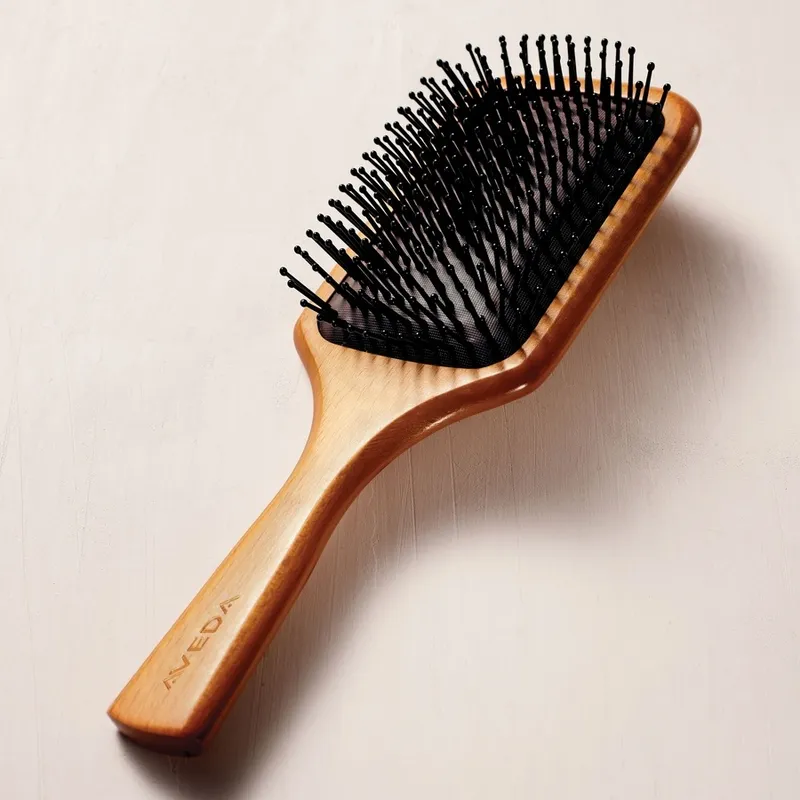 Bild 2 för Aveda Paddle Brush