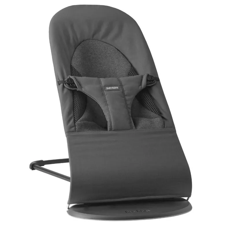 Bild 1 för Babybjörn Balance Soft Tri-Fabric. mörkgrå, mörkgrå