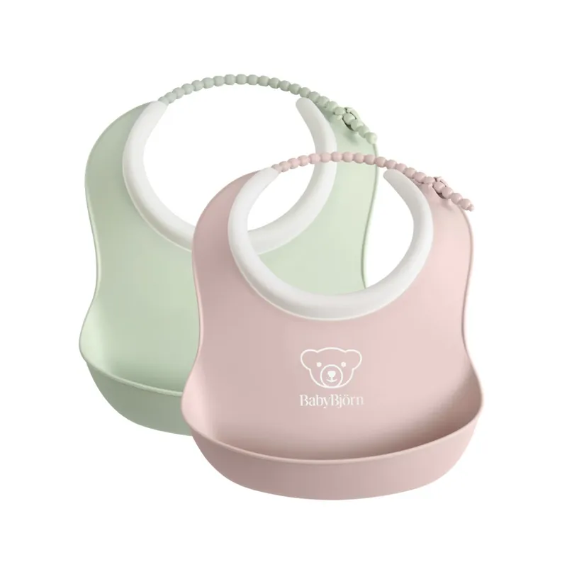 Bild 2 för Babybjörn liten haklapp 2-pack, blekgrön/blekrosa