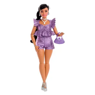 Produktfoto för Barbie Deluxe Indisk docka i lila shorts