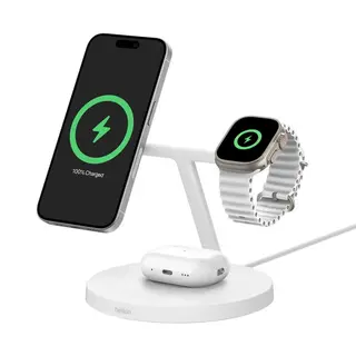 Produktfoto för Belkin BoostCharge Pro 3-in-1 - Trådlöst laddställ - med Qi2 + växelströmsadapter - 15 Watt - Fast Charge - vit