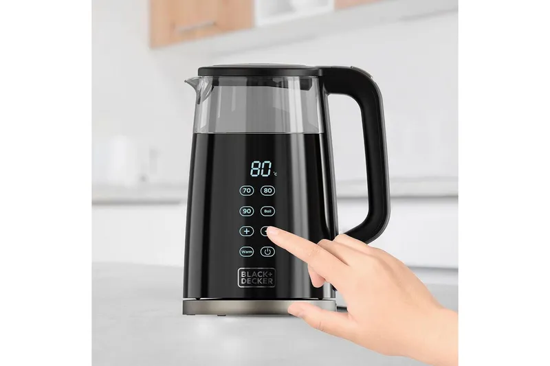 Bild 2 för Black & Decker Vattenkokare Kettle Glass Black 1.7L - Svart - 2200 W
