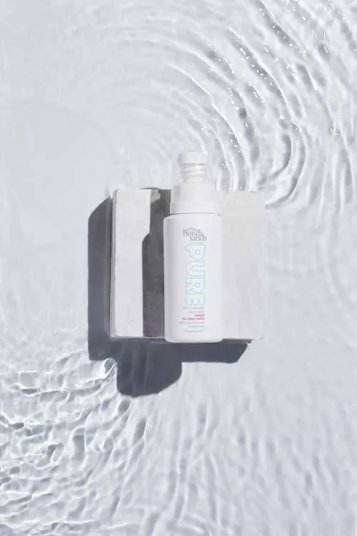 Bild 4 för Bondi Sands Pure Self Tanning Face Mist Renew 70ml