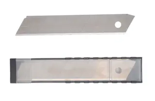 Produktfoto för Boxer Knivblad 18 mm x 10 st. - SK5-stål
