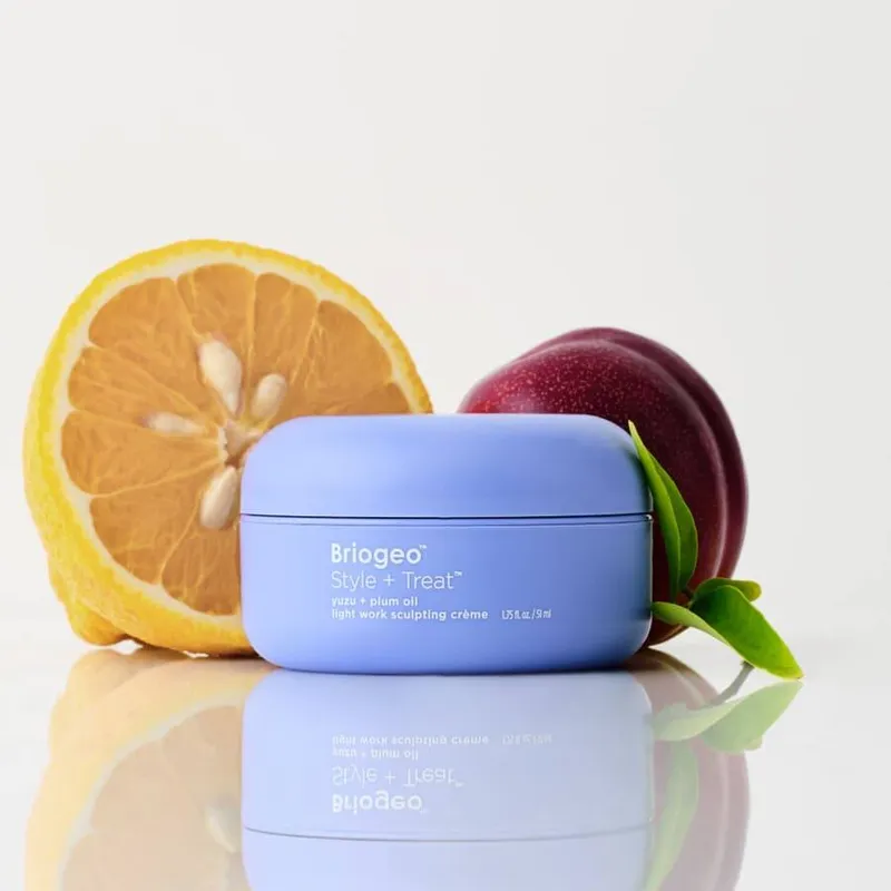 Bild 8 för Briogeo Style + Treat Yuzu + Plum Oil Light Work Sculpting Crème 51 ml