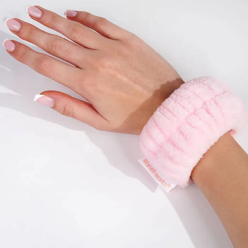 Bild 4 för Brushworks Microfibre Wrist Wash Bands 2 pairs