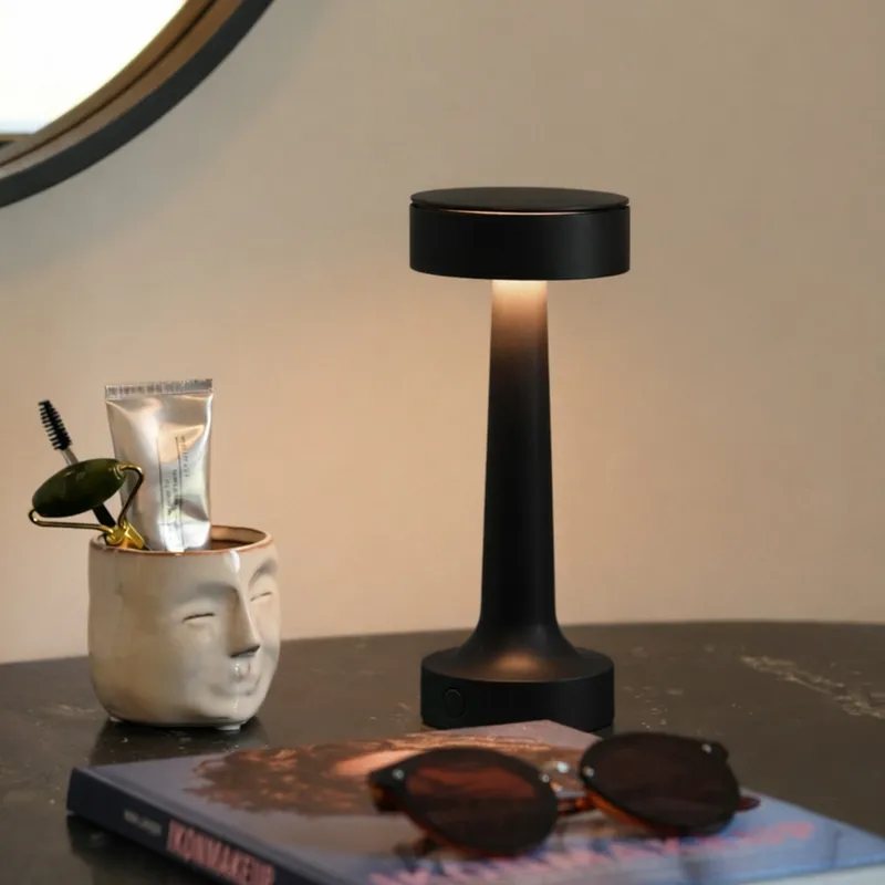 Bild 2 för Buddy T1 Portable Bordslampa Matt Black - Antidark