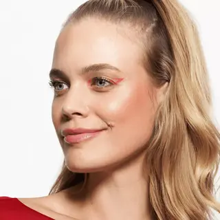Produktfoto för Catrice Melt & Shine Juicy Lip Balm 060 Malibu Barbie