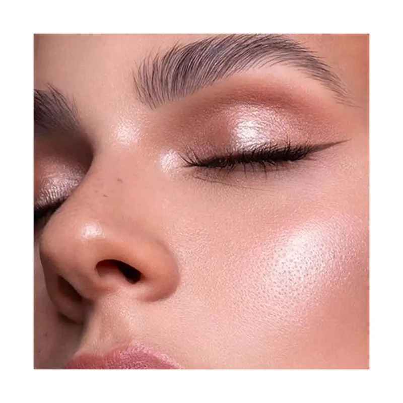 Bild 4 för Catrice More Than Glow Highlighter 020