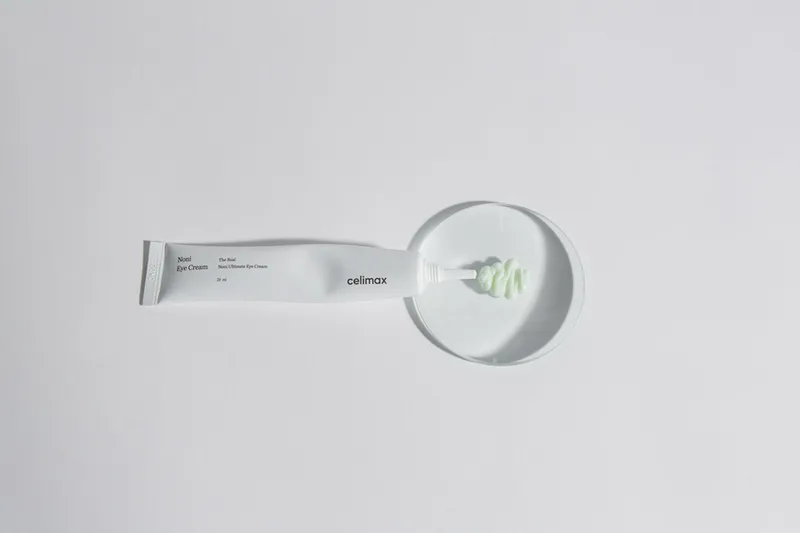 Bild 10 för Celimax The Real Noni Ultimate Eye Cream 20 ml