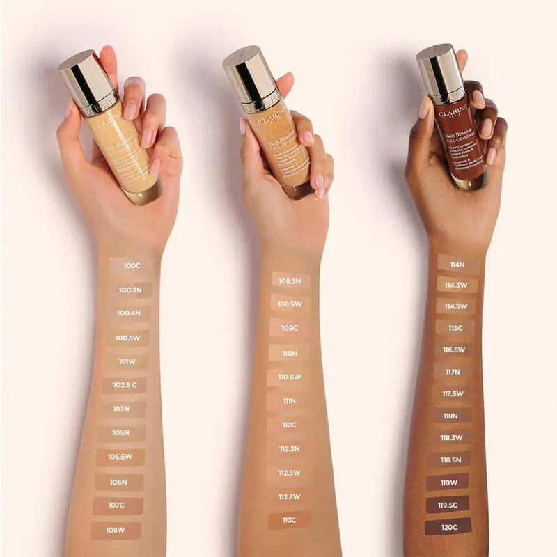 Bild 3 för Clarins Skin Illusion Full Coverage 118,5 - 30 ml