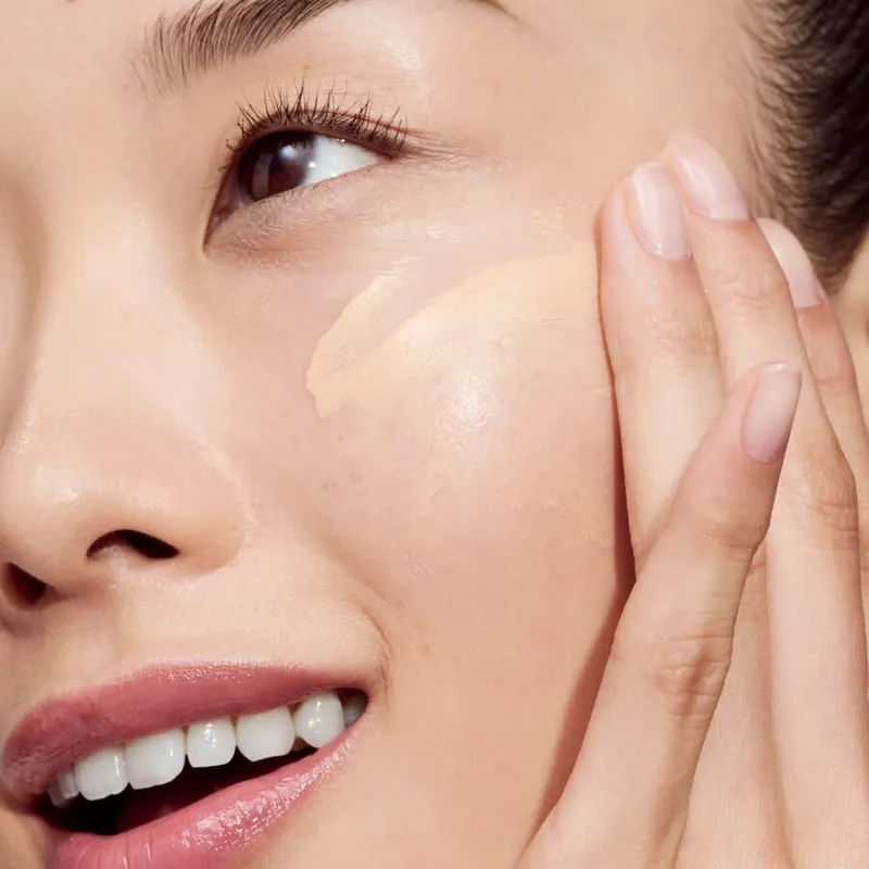 Bild 5 för Clinique Even Better Vitamin Makeup SPF50 Medium Cool 3