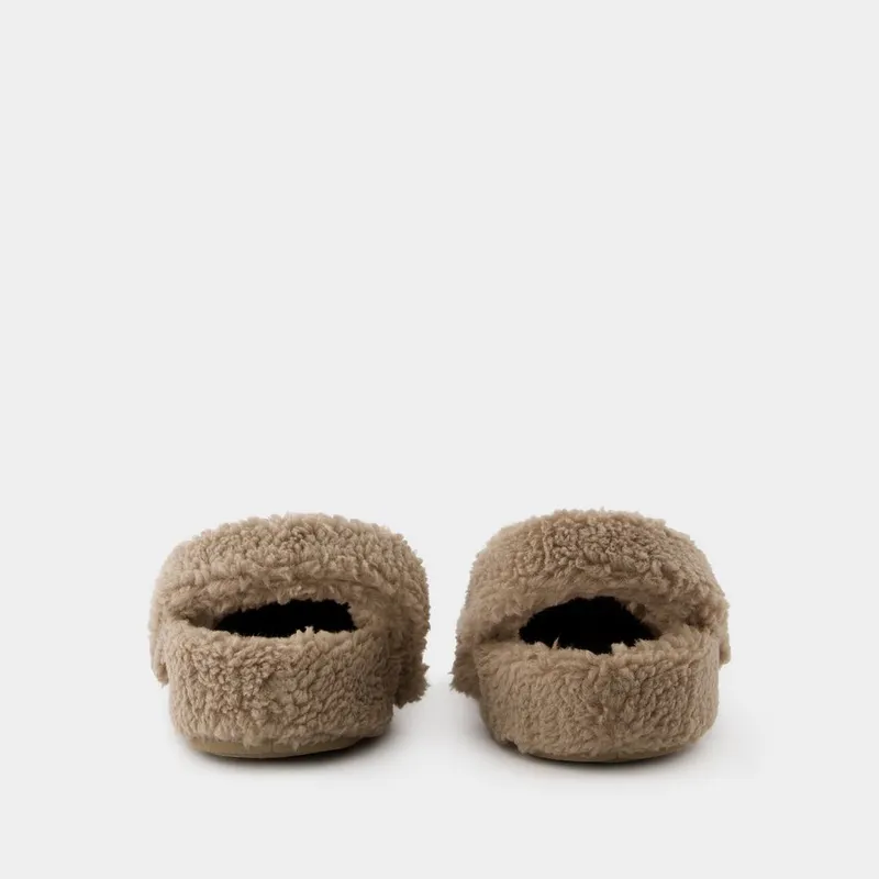 Bild 2 för Crocs Classic Cozzzy Slipper Brun US M7/W9 (EU 39-40)