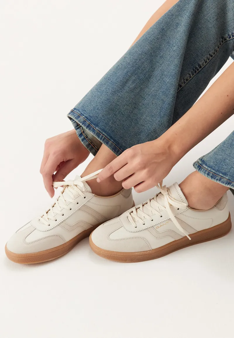 Alternativ bild 0 för Cuzima Sneakers