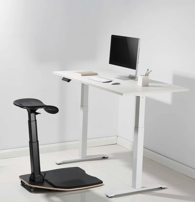Bild 2 för DELTACO Office Premium - Läropall - ergonomisk - böjd kant - polyuretanskum - svart