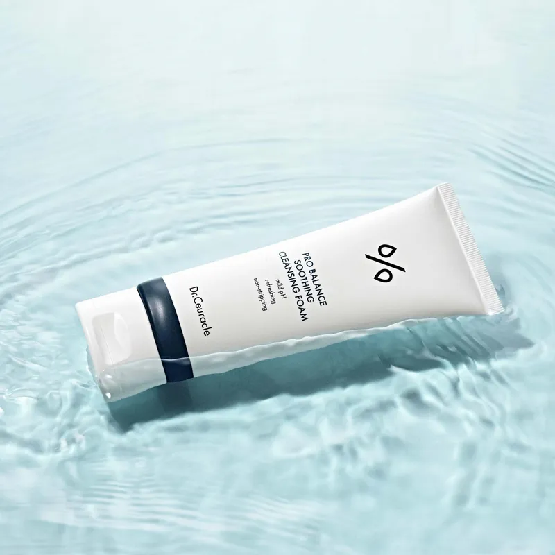 Bild 2 för Dr. Ceuracle Pro Balance Soothing Cleansing Foam 150 ml