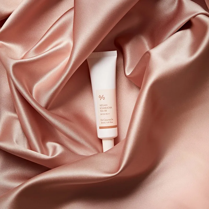 Bild 2 för Dr. Ceuracle Vegan Kombucha BB Cream 30 ml