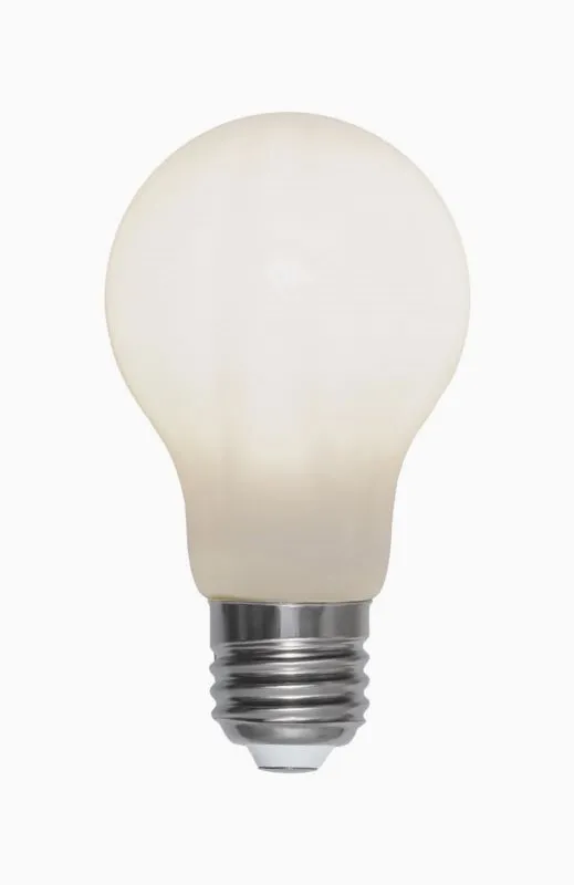Alternativ bild 0 för E27 Normallampa kallvitljus LED 4,7W (Transparent)