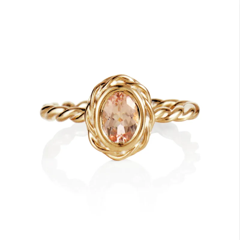 Alternativ bild 0 för Efva Attling Wrapped Colour Ring - Morganite 15.00 MM - GULD
