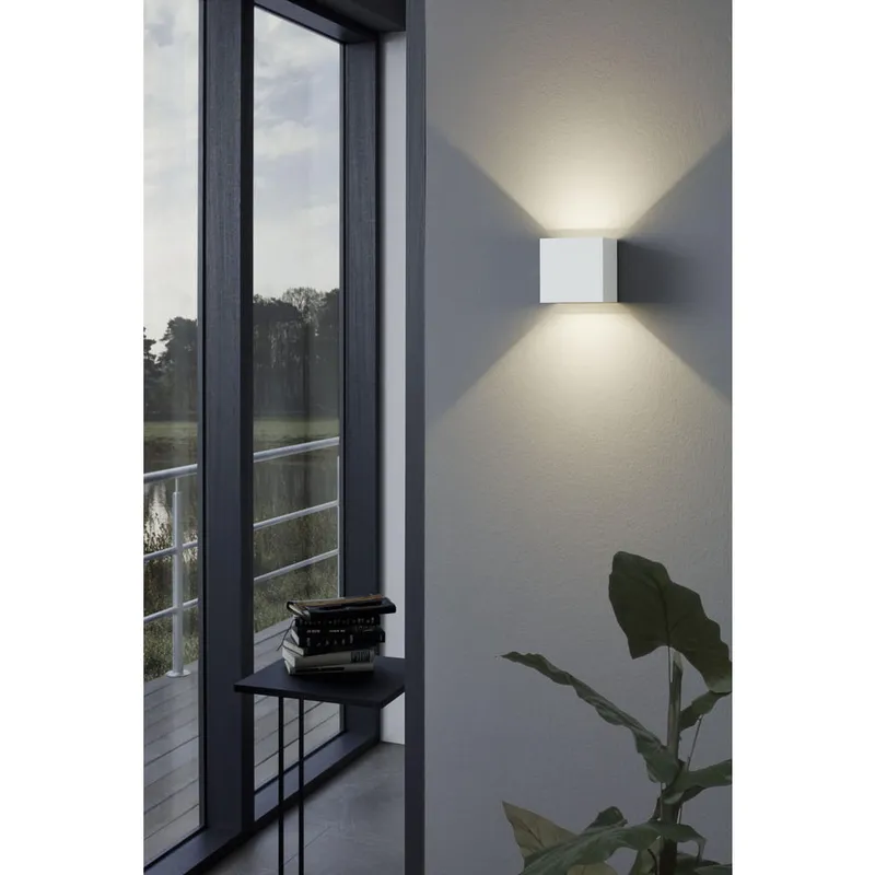 Bild 2 för EGLO CALPINO, Väggbelysning för utomhusbruk, Vit, Gjuten aluminium, IP54, II, Vit