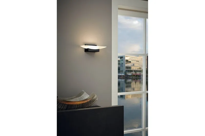Bild 2 för EGLO METRASS wall light satined