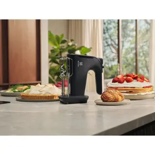 Produktfoto för Electrolux 300s elvisp 450 watt, svart