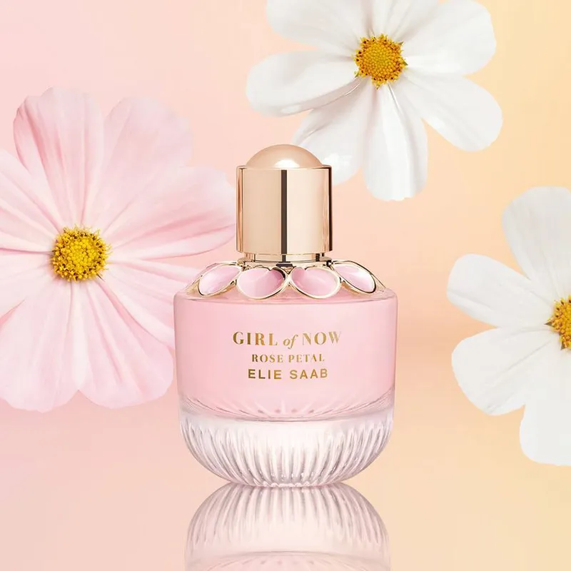 Bild 6 för Elie Saab Rose Petal Eau de Parfum 50 ml