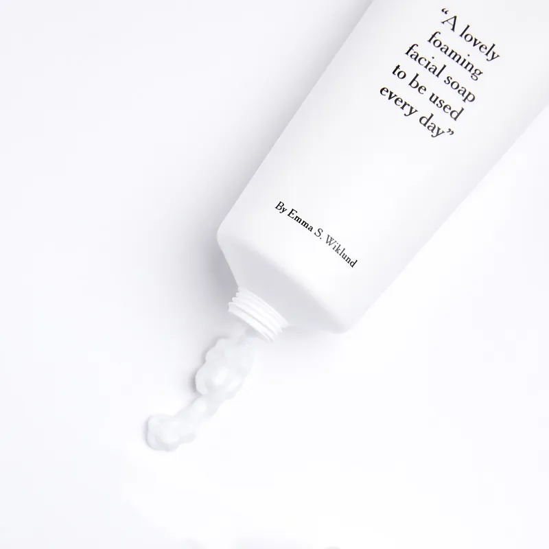 Bild 2 för Emma S. Cleansing Facial Wash 125 ml