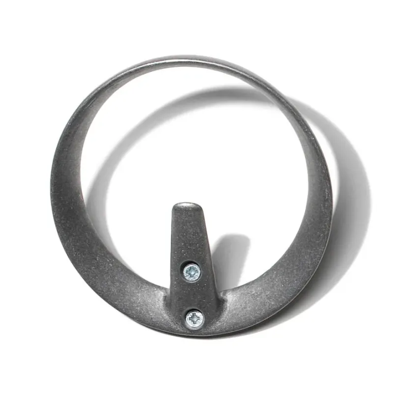 Alternativ bild 0 för Essem Design Gloria krok aluminium