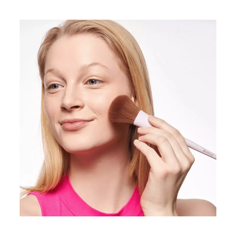 Bild 5 för essence Powder Brush